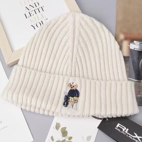 Polo Ralph Lauren White knitted hat with cartoon bear pattern - Picture 1 of 5